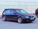 Volkswagen Golf 1998 года за 2 000 000 тг. в Астана – фото 2