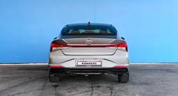 Hyundai Elantra 2022 года за 6 560 750 тг. в Шымкент – фото 4