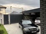 Lincoln Town Car 2002 года за 3 750 000 тг. в Алматы – фото 5