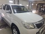 Toyota Hilux 2013 года за 11 800 000 тг. в Жанаозен