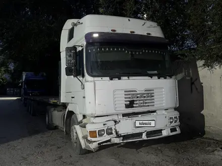 MAN  F 2000 1999 года за 7 500 000 тг. в Алматы