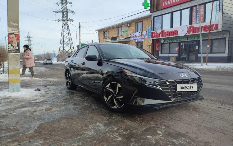 Hyundai Elantra 2021 годаүшін9 800 000 тг. в Алматы