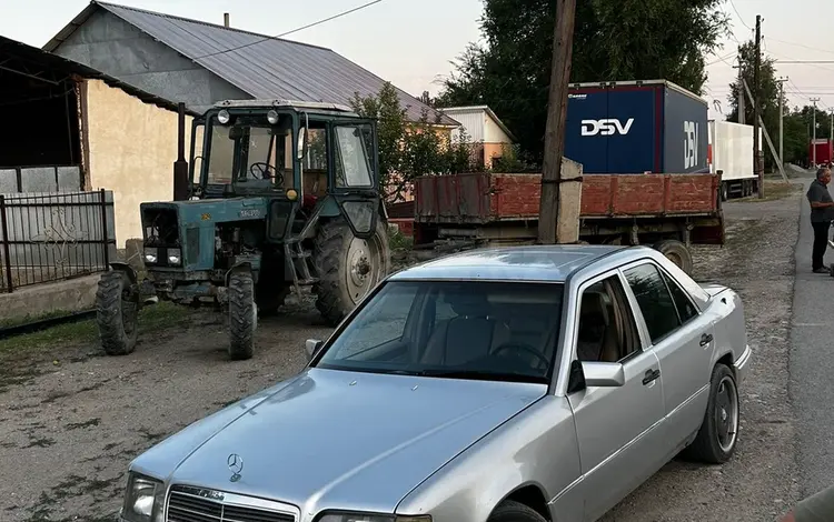 Mercedes-Benz E 320 1992 года за 2 800 000 тг. в Талдыкорган