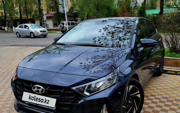 Hyundai i20 2023 годаfor7 400 000 тг. в Шымкент