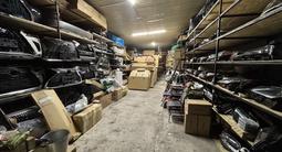 Кузовные детали Тойота Лексус Фара Бампер Дверь Капот за 8 000 тг. в Алматы – фото 2