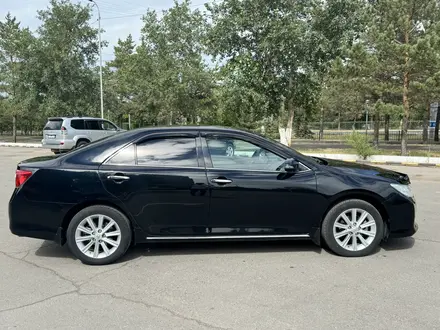 Toyota Camry 2014 года за 10 650 000 тг. в Павлодар – фото 37