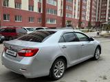 Toyota Camry 2012 года за 10 000 000 тг. в Астана – фото 2