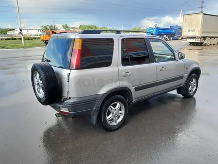 Honda CR-V 1998 года за 4 000 000 тг. в Петропавловск – фото 2