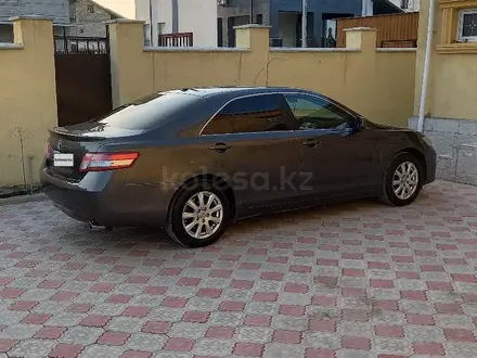 Toyota Camry 2010 года за 7 500 000 тг. в Актау – фото 3