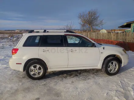 Mitsubishi Outlander 2003 года за 3 000 000 тг. в Караганда – фото 3