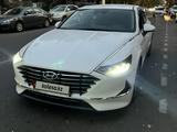 Hyundai Sonata 2019 года за 10 000 000 тг. в Алматы