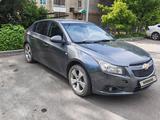 Chevrolet Cruze 2011 года за 3 500 000 тг. в Актобе – фото 3