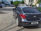 Chevrolet Cruze 2011 года за 3 500 000 тг. в Актобе – фото 5