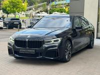 BMW 740 XDrive 3.0 2023 года за 39 600 000 тг. в Алматы