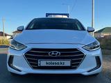 Hyundai Elantra 2016 годаfor6 700 000 тг. в Атырау