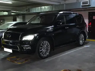 Infiniti QX80