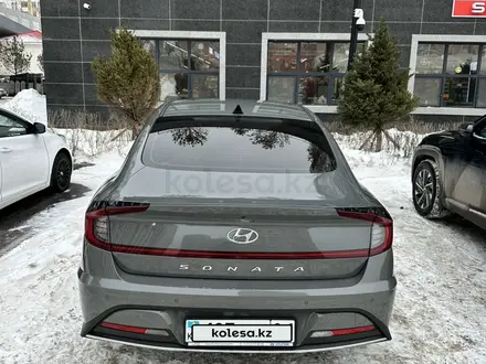 Hyundai Sonata 2020 года за 11 500 000 тг. в Астана – фото 5