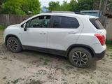 Chevrolet Tracker 2014 года за 3 800 000 тг. в Уральск – фото 4