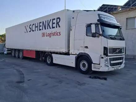 Volvo  FH 2010 года за 25 000 000 тг. в Астана