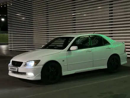 Toyota Altezza 2000 года за 3 700 000 тг. в Алматы – фото 4