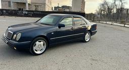 Mercedes-Benz E 320 1999 годаfor4 200 000 тг. в Актау – фото 2