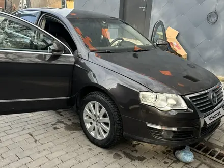 Volkswagen Passat 2006 года за 3 700 000 тг. в Боралдай – фото 5