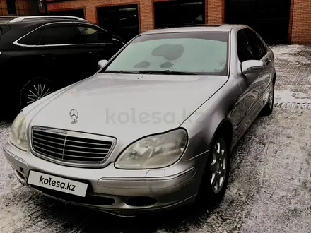 Mercedes-Benz S 320 2001 года за 2 650 000 тг. в Алматы