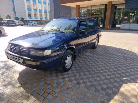 Volkswagen Passat 1994 года за 2 250 000 тг. в Шымкент – фото 11