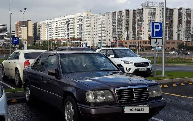 Mercedes-Benz E 220 1994 годаүшін2 500 000 тг. в Астана