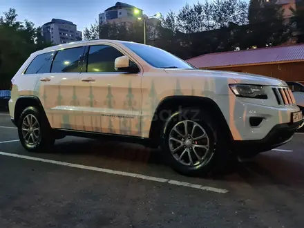 Jeep Grand Cherokee 2014 года за 15 000 000 тг. в Астана – фото 6