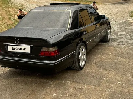 Mercedes-Benz E 280 1995 года за 3 700 000 тг. в Шымкент – фото 5