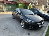 Opel Astra 2014 года за 5 800 000 тг. в Шымкент – фото 2