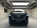 Cadillac Escalade Premium Luxury Platinum 2021 года за 57 990 000 тг. в Алматы