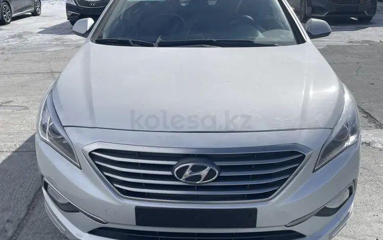 Hyundai Sonata 2015 года за 3 850 000 тг. в Астана