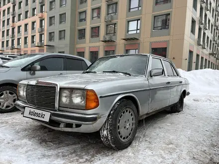 Mercedes-Benz E 230 1984 года за 1 990 000 тг. в Астана – фото 12