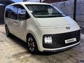 Hyundai Staria 2021 года за 19 000 000 тг. в Алматы – фото 2