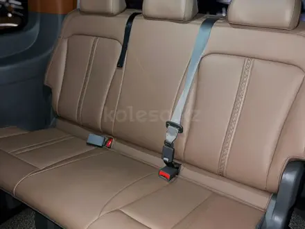 Hyundai Staria 2021 года за 19 000 000 тг. в Алматы – фото 12