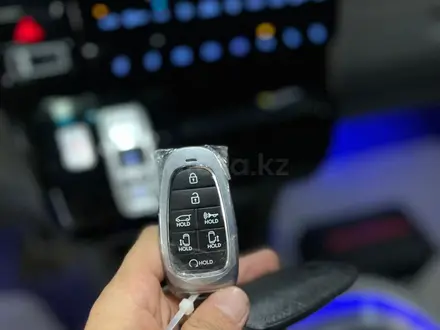 Hyundai Staria 2021 года за 19 000 000 тг. в Алматы – фото 13