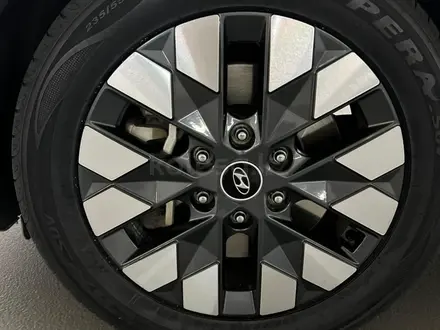 Hyundai Staria 2021 года за 19 000 000 тг. в Алматы – фото 15