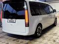 Hyundai Staria 2021 года за 19 000 000 тг. в Алматы – фото 4