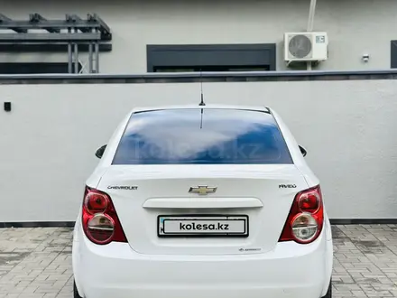 Chevrolet Aveo 2013 года за 2 350 000 тг. в Петропавловск – фото 10