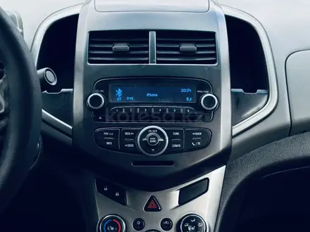 Chevrolet Aveo 2013 года за 2 350 000 тг. в Петропавловск – фото 16