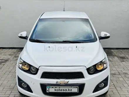 Chevrolet Aveo 2013 года за 2 350 000 тг. в Петропавловск – фото 4