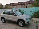 Volkswagen Tiguan 2012 года за 8 300 000 тг. в Актау