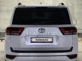 Toyota Land Cruiser 2021 года за 50 000 000 тг. в Алматы – фото 2
