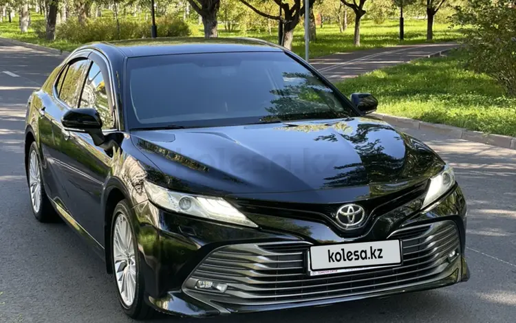 Toyota Camry 2018 годаүшін12 900 000 тг. в Астана