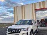 Ford Explorer 2015 года за 11 500 000 тг. в Рудный – фото 2