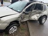 Renault Duster 2013 годаүшін1 700 000 тг. в Семей – фото 2