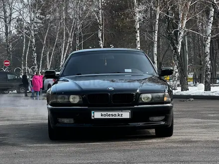 BMW 730 1995 года за 2 500 000 тг. в Алматы – фото 10