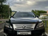 Lexus LS 600h 2012 года за 9 500 000 тг. в Астана – фото 2